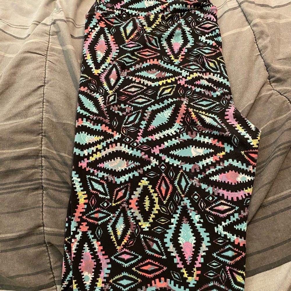 Lularoe Multi-Colored TC Leggings
